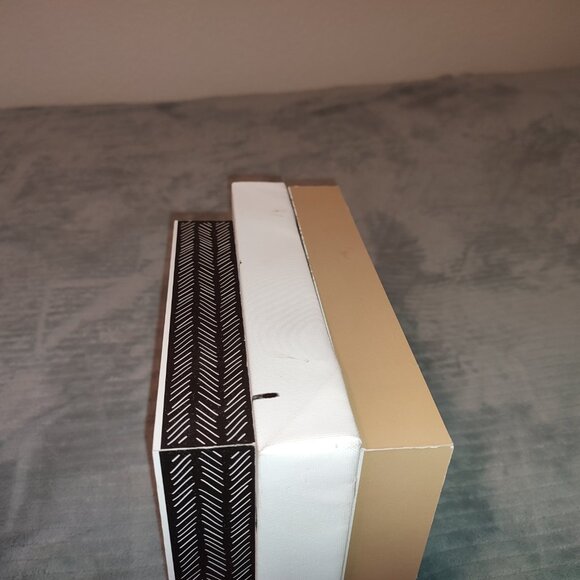 3 Signs Home Decor Wooden Canvas Love Brings us home smell the roses life Quotes - Picture 10 of 12